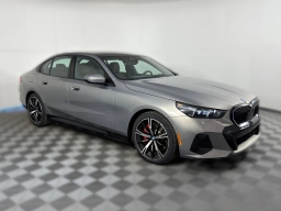 BMW 5 Series 550e xDrive Sedan 2026