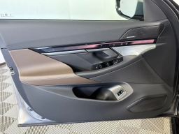 BMW 5 Series 550e xDrive Sedan 2026