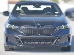 BMW 5 Series 550e xDrive Sedan 2026