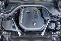 BMW 5 Series 550e xDrive Sedan 2026