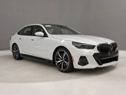 BMW 5 Series 550e xDrive Sedan 2026