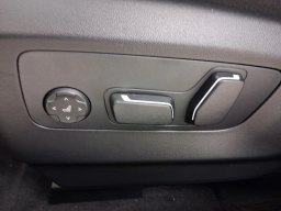 BMW 5 Series 550e xDrive Sedan 2026