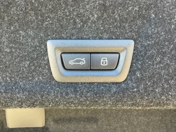 BMW 3 Series 330i Sedan 2026