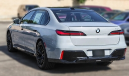 BMW 7 Series 740i Sedan 2026