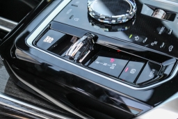 BMW 7 Series 740i Sedan 2026