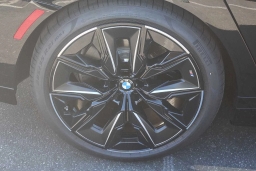 BMW 7 Series 740i Sedan 2026