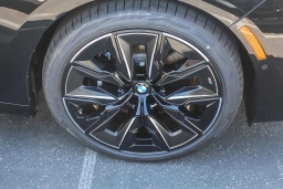 BMW 7 Series 740i Sedan 2026