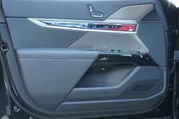 BMW 7 Series 740i Sedan 2026