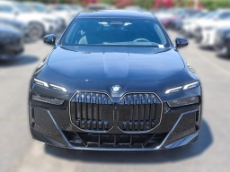 BMW 7 Series 740i Sedan 2026