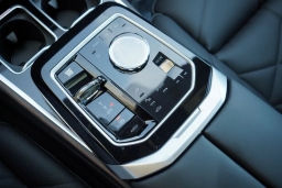 BMW 7 Series 740i Sedan 2026