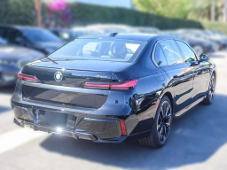 BMW 7 Series 740i Sedan 2026