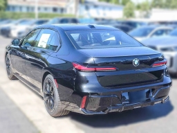 BMW 7 Series 740i Sedan 2026