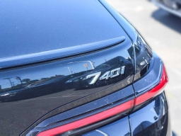 BMW 7 Series 740i Sedan 2026