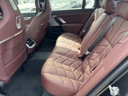 BMW 7 Series 740i Sedan 2026