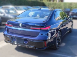 BMW 7 Series 740i Sedan 2026