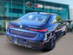 BMW 7 Series 740i Sedan 2026