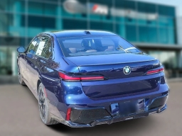 BMW 7 Series 740i Sedan 2026
