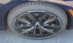 BMW 7 Series 740i Sedan 2026