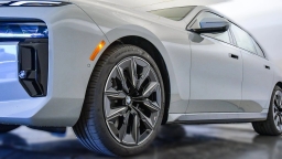 BMW 7 Series 740i Sedan 2026