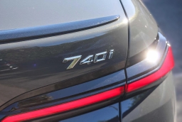 BMW 7 Series 740i Sedan 2026