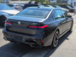 BMW 7 Series 740i Sedan 2026
