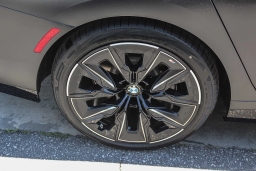 BMW 7 Series 740i Sedan 2026