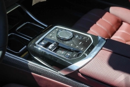 BMW 7 Series 740i Sedan 2026