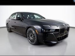 BMW 7 Series 740i Sedan 2026