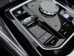 BMW 7 Series 740i Sedan 2026