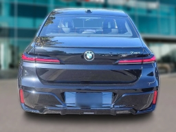 BMW 7 Series 740i Sedan 2026