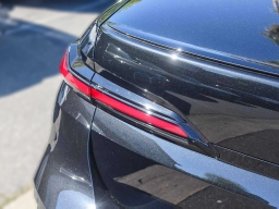 BMW 7 Series 740i Sedan 2026