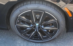 BMW 7 Series 740i Sedan 2026