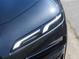 BMW 7 Series 740i Sedan 2026