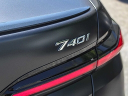 BMW 7 Series 740i Sedan 2026