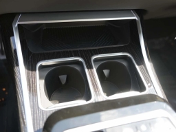 BMW 7 Series 740i Sedan 2026