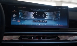 BMW 7 Series 740i Sedan 2026