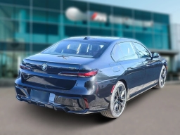 BMW 7 Series 740i Sedan 2026