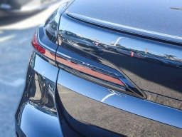 BMW 7 Series 740i Sedan 2026