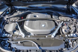 BMW 7 Series 740i Sedan 2026