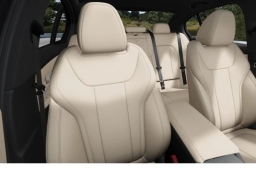 BMW 3 Series 330i xDrive Sedan 2026