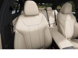 BMW 3 Series 330i xDrive Sedan 2026