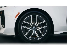 BMW 7 Series 740i xDrive Sedan 2026