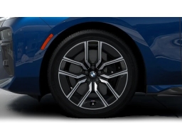 BMW 7 Series 740i xDrive Sedan 2026