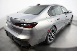 BMW 7 Series 740i xDrive Sedan 2026