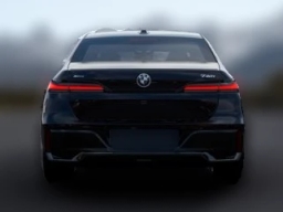 BMW 7 Series 740i xDrive Sedan 2026