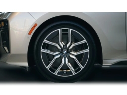 BMW 7 Series 740i xDrive Sedan 2026