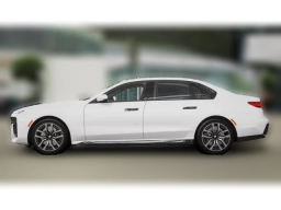 BMW 7 Series 740i xDrive Sedan 2026