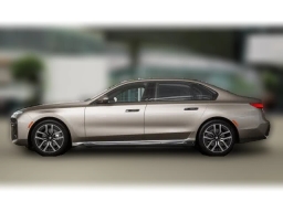 BMW 7 Series 740i xDrive Sedan 2026