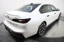 BMW 7 Series 740i xDrive Sedan 2026