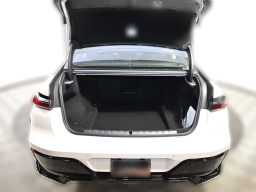 BMW 7 Series 740i xDrive Sedan 2026